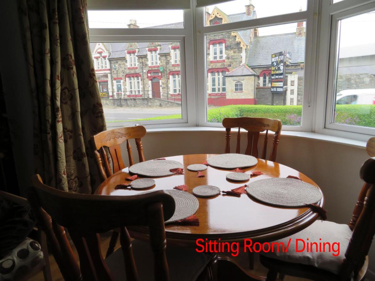 Lissadell Holiday Apartment バンクラナ エクステリア 写真